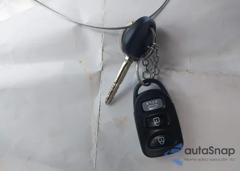 2013 Hyundai Elantra Gls from USA, damaged, VIN 5NPDH4AE8DH443565